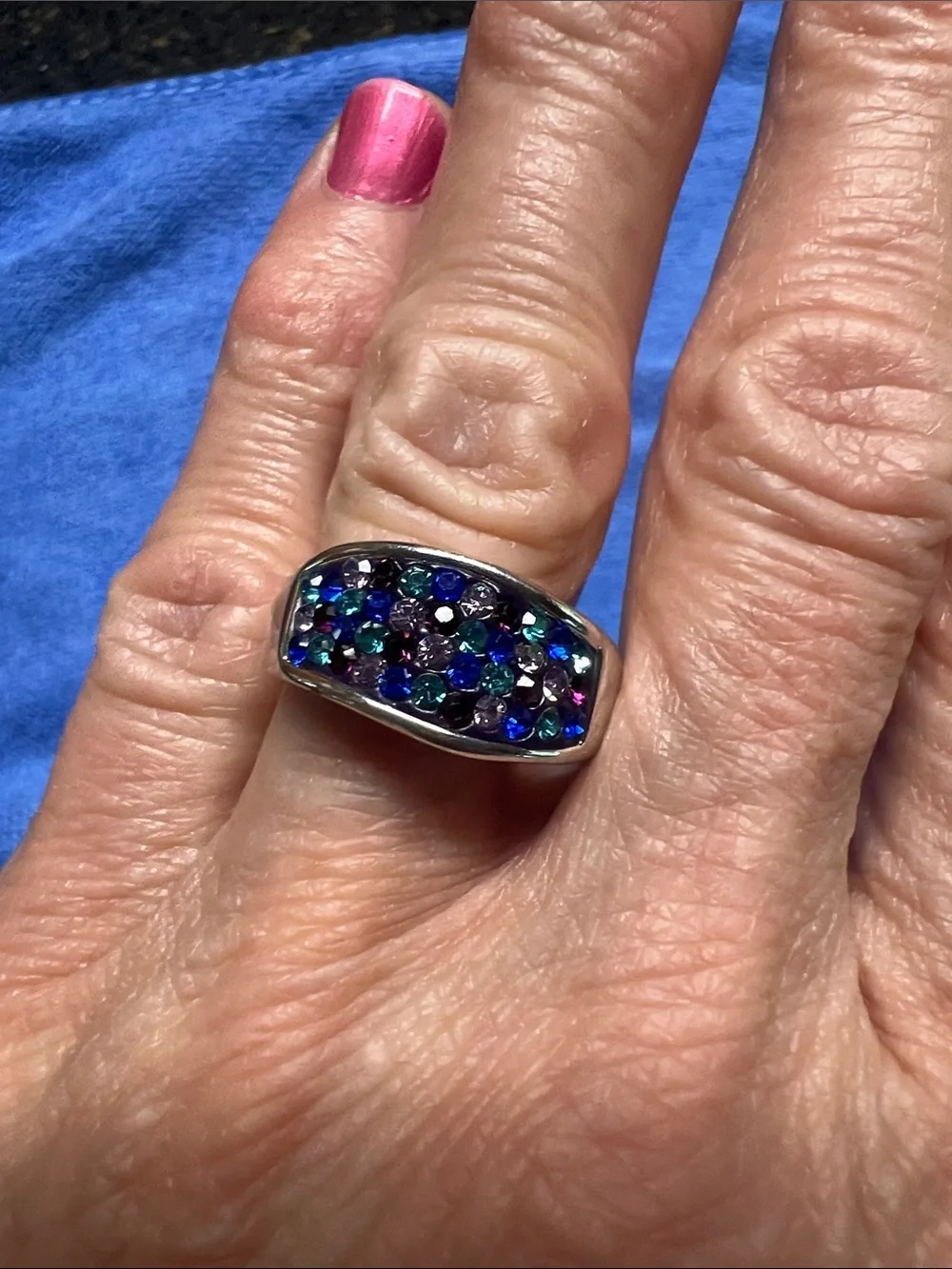 Ring. Size 8